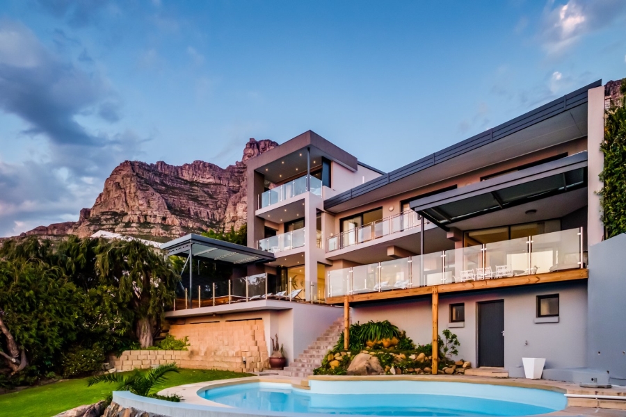 7 Bedroom Property for Sale in Camps Bay Western Cape